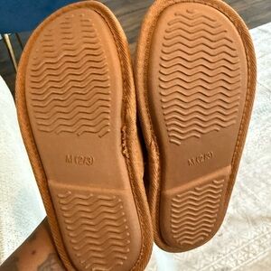 Cat & Jack Brown Kids Slippers
